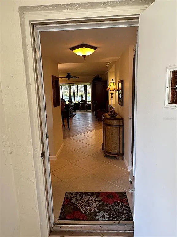 2 bed, 2.0 bath, 1186 sqft, $3,500 — Photo 4
