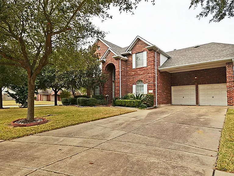 12110 Laurel Ct — Photo 37