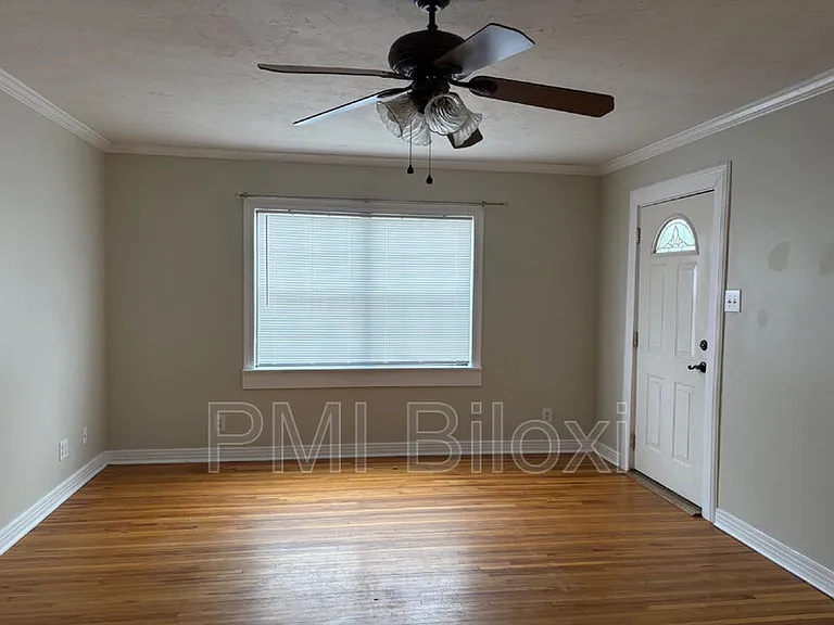391 Rodeo Dr — Photo 8