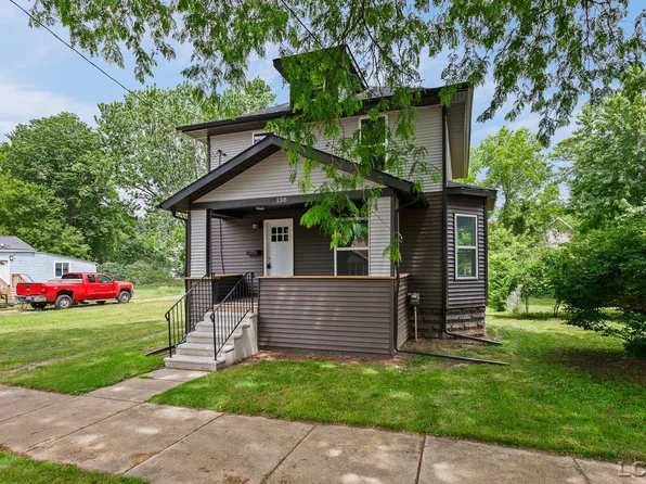 138 E Robinson St, Jackson, MI 49203