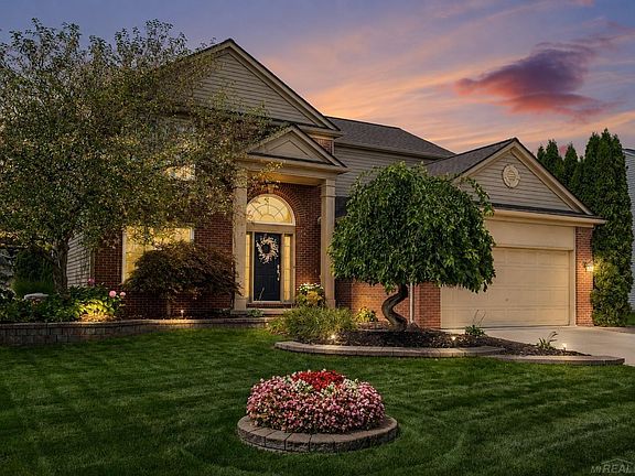 2nd image of 56277 Oasis Dr