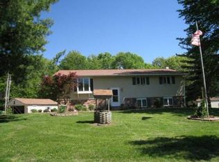 7318 Columbus Rd, Fowler, IL 62338