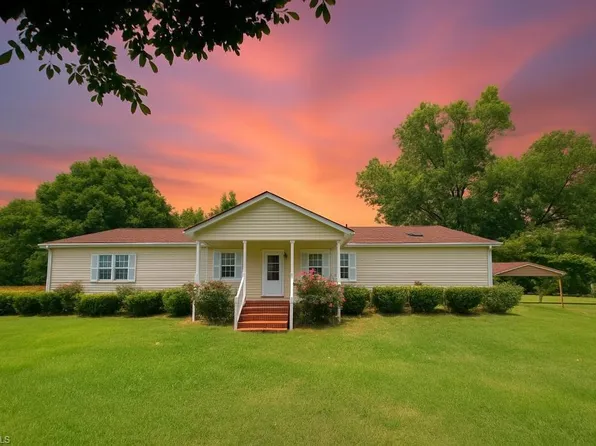 301 Melvin Wrenn Rd, Yanceyville, NC 27379