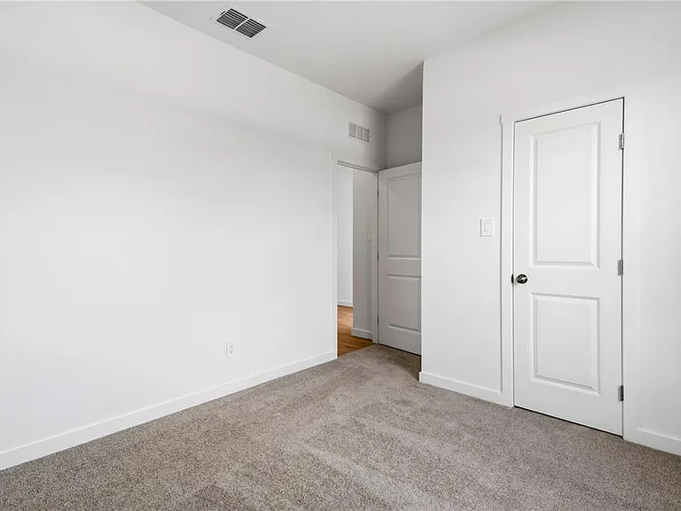 5550 Guava Ct — Photo 7