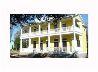1001 E 14th St, Austin, TX 78702
