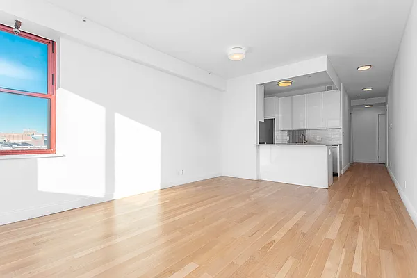 Rented by MySpaceNYC | media 18