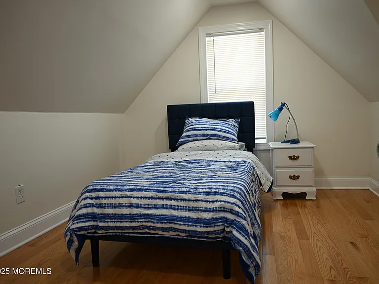 116 11th Ave #2 — Photo 24