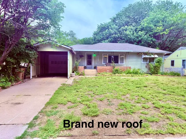 110 W 23rd St, Newton, KS 67117