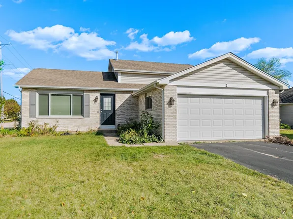 2 Asbury Ct, Lake In The Hills, IL 60156