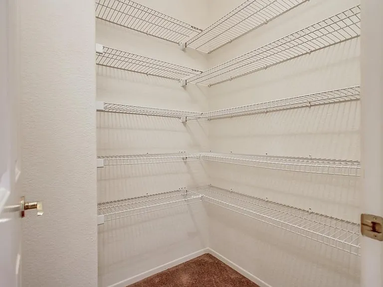 1879 Matin Cir #140 — Photo 45