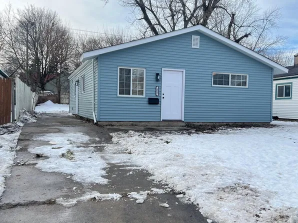 493 Emerson Ave, Pontiac, MI 48342