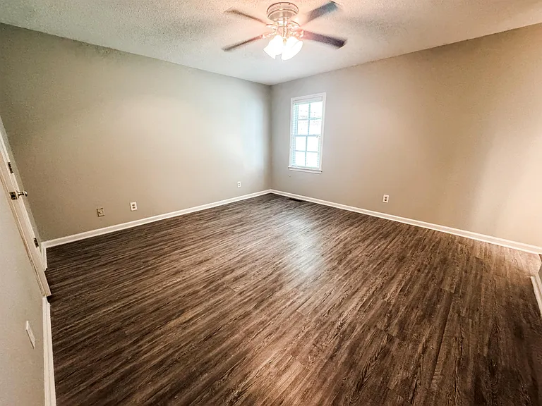 347 Dove Valley Rd — Photo 8