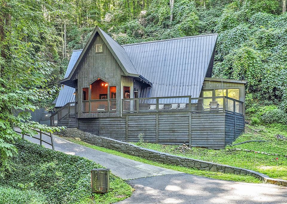 1043 Ski Mountain Rd, Gatlinburg, TN 37738 MLS 251470 Zillow