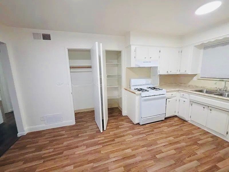 1st image of 1215 Williams Way APT 3