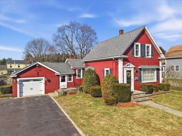 26 Fremont St, Taunton, MA 02780