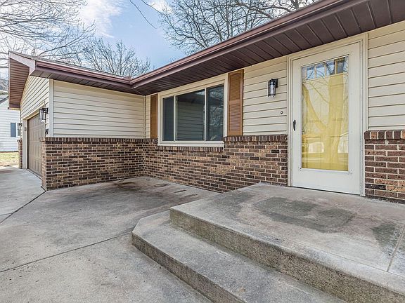3rd image of 2201 Heather Hills Dr