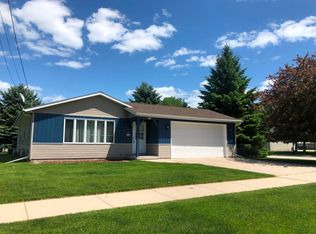 2205 Herman Rd, Manitowoc, WI 54220