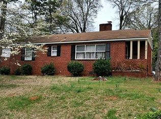 3318 Credenza Rd, Charlotte, NC 28208