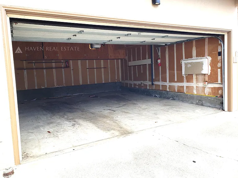 515 Kains Ave #2 — Photo 23