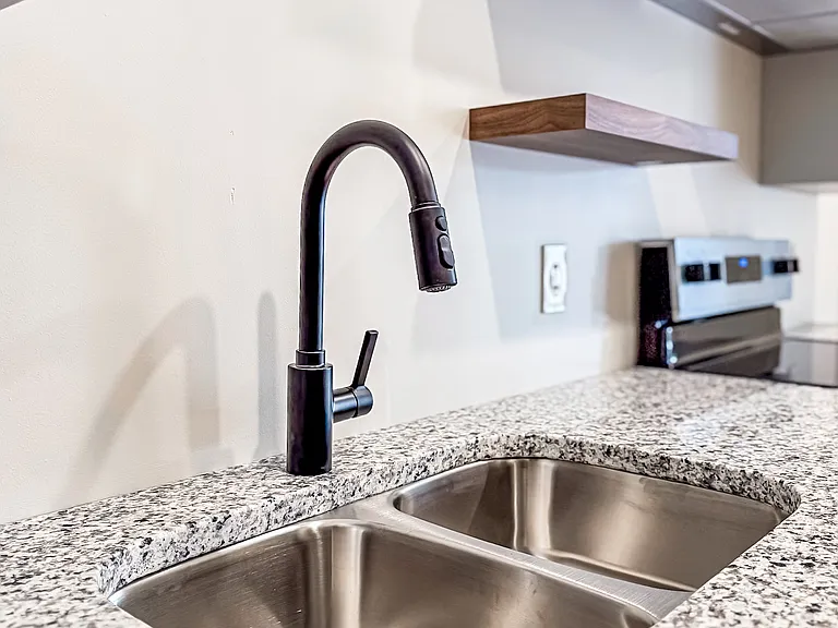 6407 Vine St #1 — Photo 5