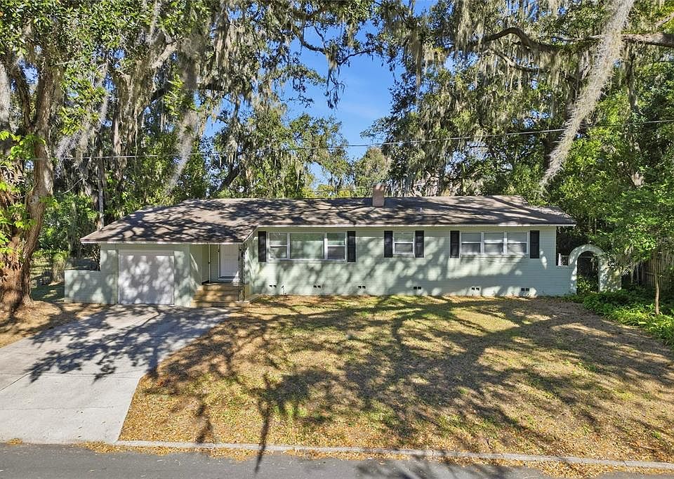 1st image of 203 W POINSETTIA STREET