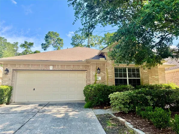 90 N Country Gate Cir, Conroe, TX 77384