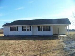 372 Hubert Manul Rd, Michie, TN 38357