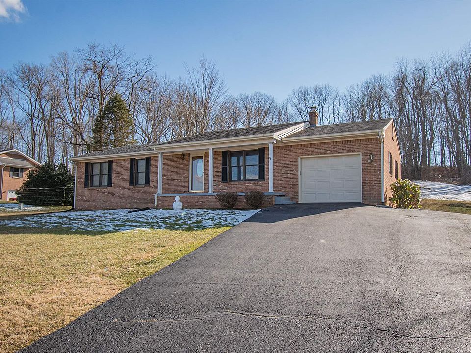1st image of 3450 Cameo Ln