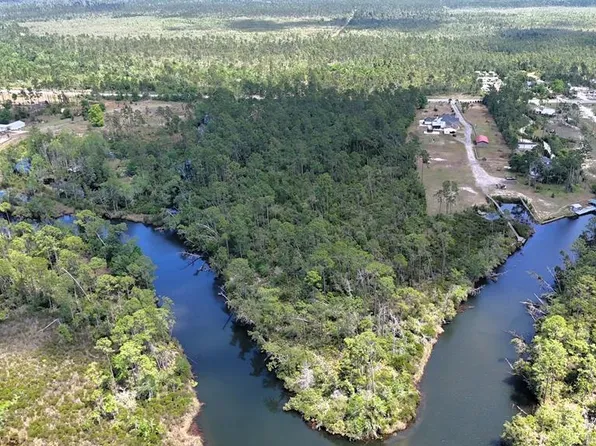 1 County Road 386 N, Wewahitchka, FL 32465