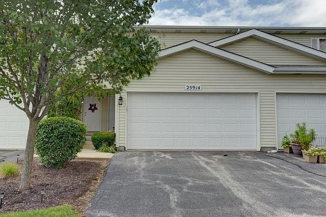 1st image of 25914 S Derby Dr