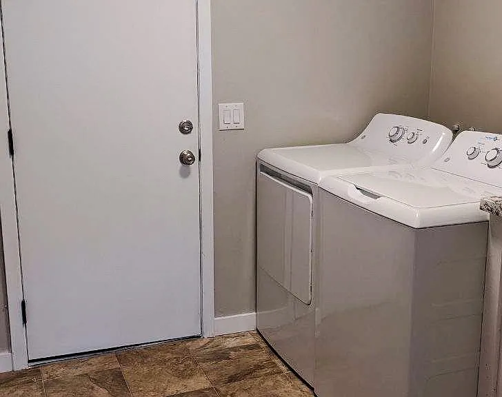 6512 Martin Luther King Jr Way S #C — Photo 6