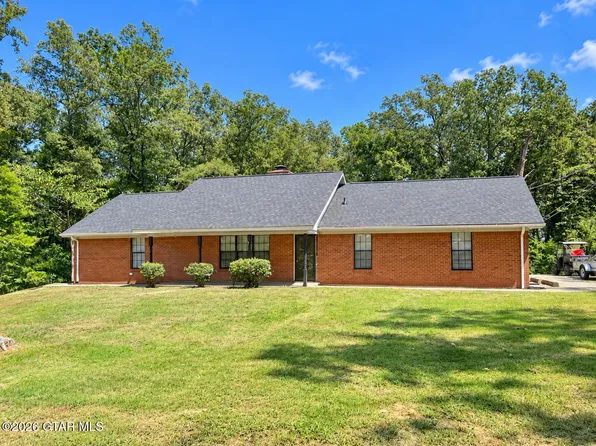 499 W Lowndes Dr, Columbus, MS 39701