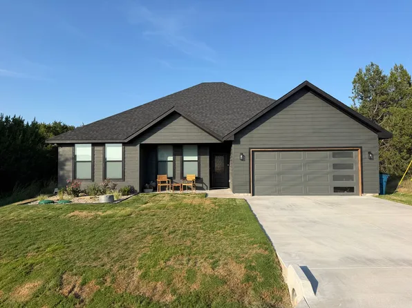5713 Stonegate Cir, Granbury, TX 76048
