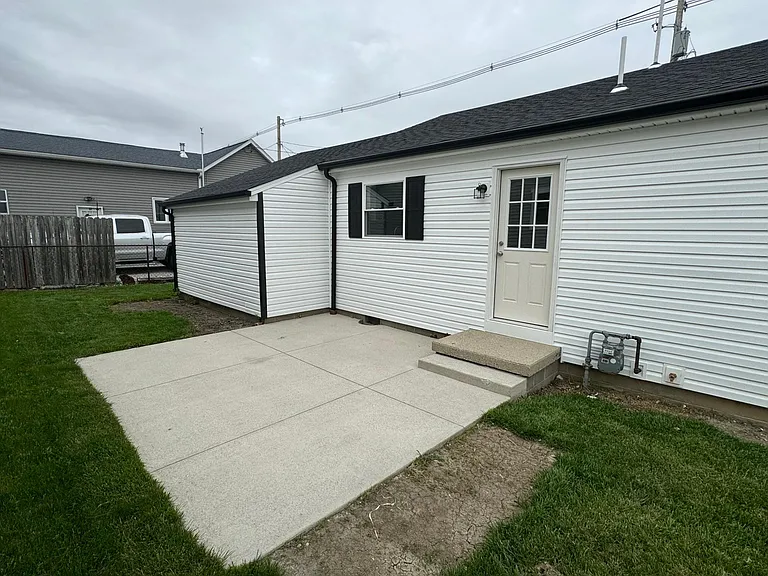 801 Murray St — Photo 4