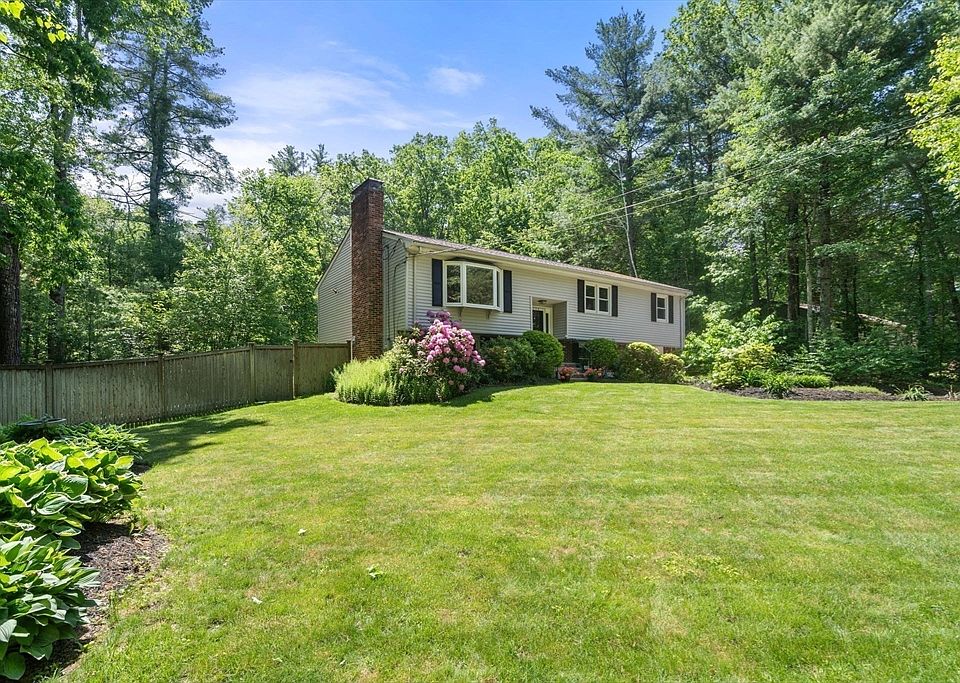 1st image of 170 Hudson Rd