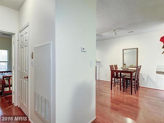 3rd image of 6005 Rosebud Ln APT 106