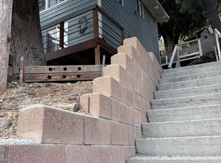 497 Delle Dr, Crestline, CA 92325