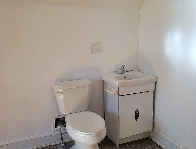 848 Stone Hill Rd — Photo 15