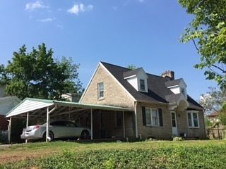 2nd image of 114 E 19th St