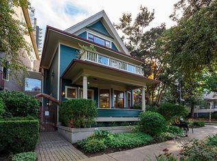 1056 Nicola St, Vancouver, BC V6G 2C9