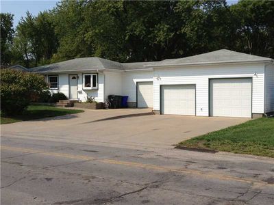 4748 F Ave NE, Cedar Rapids, IA, 52402