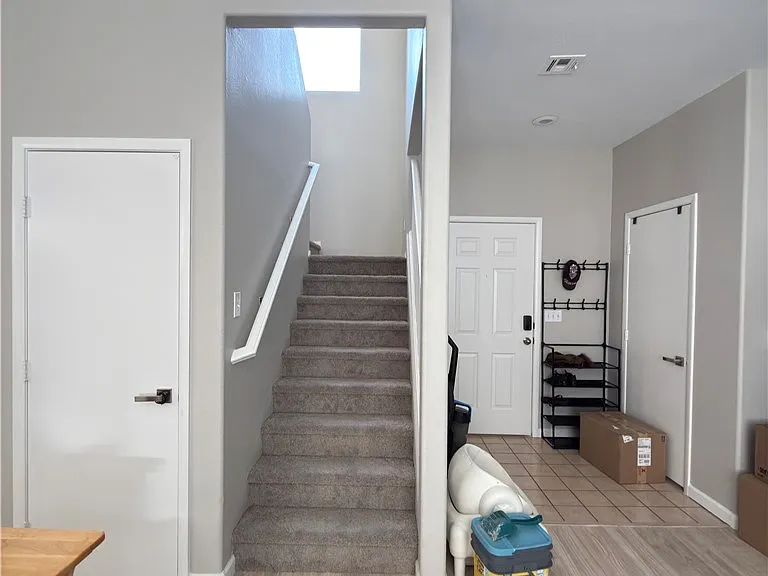 1477 Summer Glow Ave — Photo 7