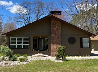 11576 King Rd, Roscommon, MI 48653