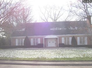 1312 Country Club Rd, Akron, OH 44313