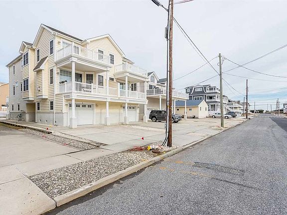 2nd image of 117 56th St #B