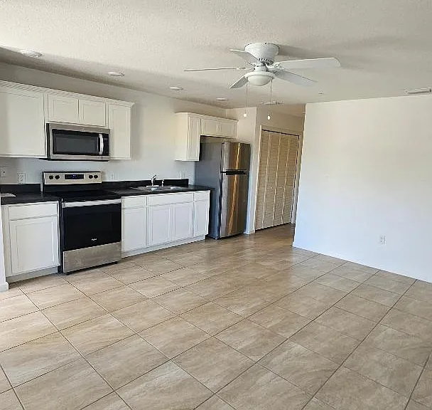 807 Angela Ave #204 — Photo 3