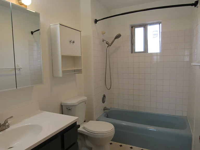 5435 N Morton St — Photo 5