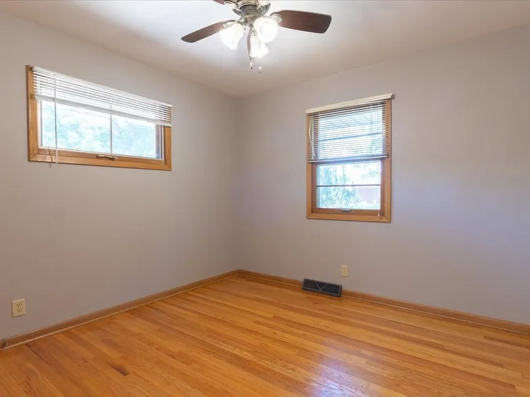 7221 Lexington Ave — Photo 20