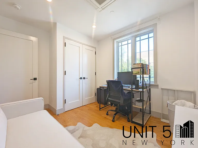 319 Graham Ave #3A — Photo 11