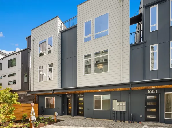 1615 N 50th Street #A, Seattle, WA 98103